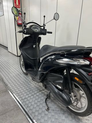 Piaggio Liberty 50 4T Scooter