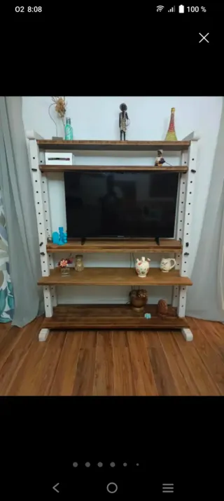 Estantería de roble y blanco