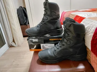 Botas Magnum Fox 8.0 Tácticas Talla 47