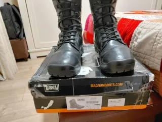 Botas Magnum Fox 8.0 Tácticas Talla 47