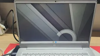 HP Chromebook 14a-na0008ns 8GB RAM Plata