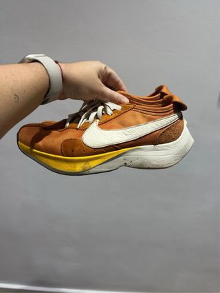 Nike ZoomX Naranja Blanco
