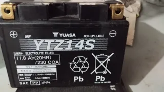 Batería Yuasa YTZ14S Moto/Powersports