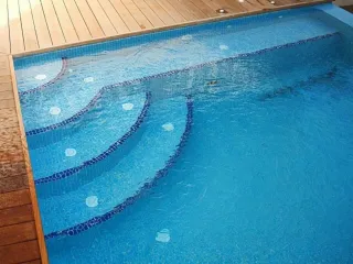 Construcción y reformas de piscinas