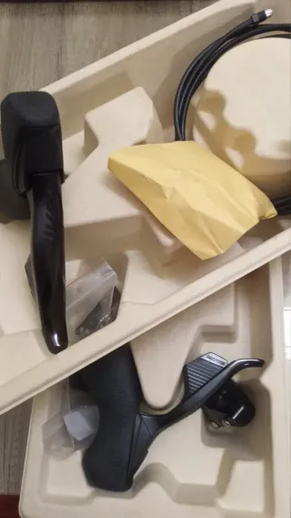 Maneta Freno/Cambio Bicicleta Negra