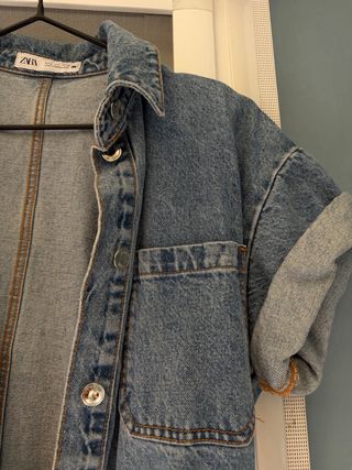 Mono vaquero corto Zara