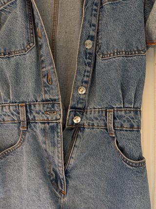 Mono vaquero corto Zara