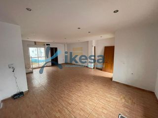 Casa adosada en venta en Umbrete
