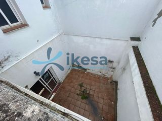 Casa adosada en venta en Umbrete