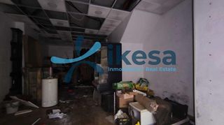 Local comercial en venta en Baeza