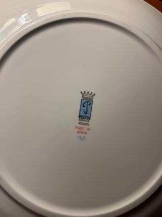 4 +1 Platos de porcelana Pontesa con diseño frutal