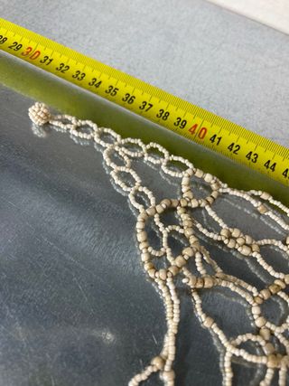 Collana etnica beige e bianca