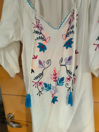 Blusón blanco bordado talla única