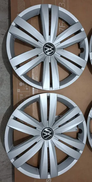 TAPACUBOS VOLKSWAGUEN 16R