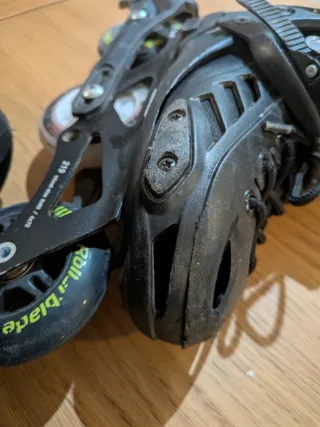 Patines Powerslide Khaan Pro + Mochila y ruedas