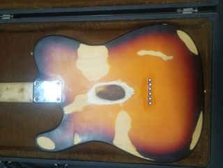 Guitarra Telecaster Sunburst Desgastada