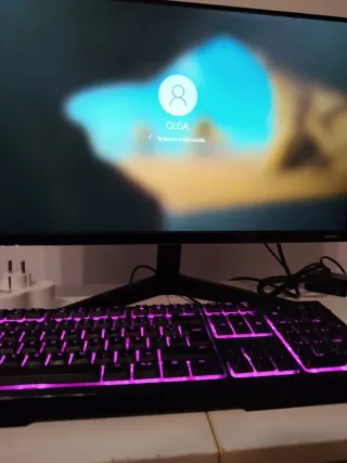 Ordenador Sobremesa Negro/Plata(solo torre)