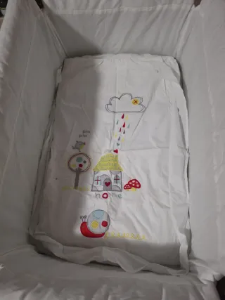 Minicuna tijera blanca con dibujo