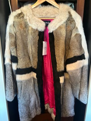 Abrigo de piel sin estrenar con eriquetas