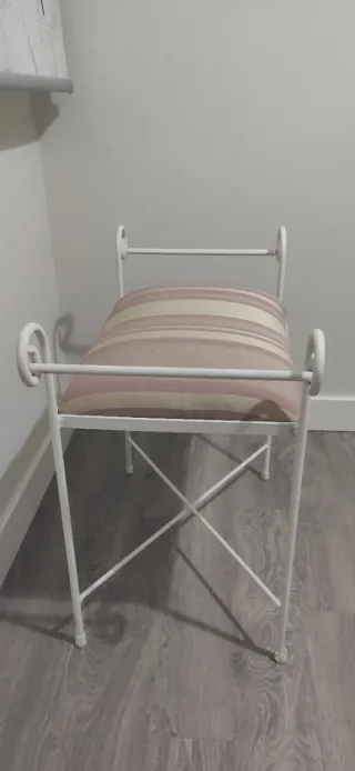 Banco pie de cama forja y tela