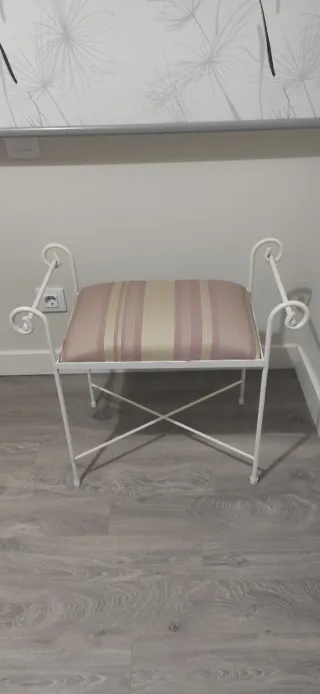 Banco pie de cama forja y tela