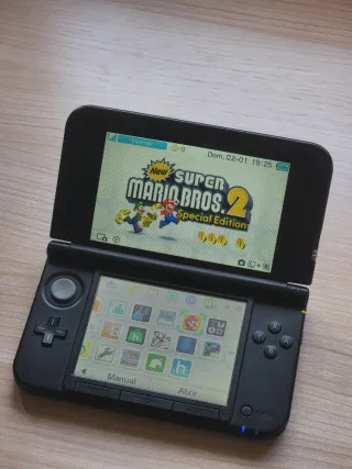 Nintendo 3DS XL Negra + Accesorios