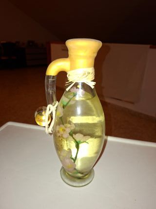 Jarra cristal decorada flores dorada