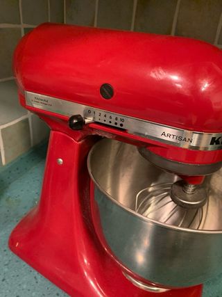 Batidora KitchenAid Artisan Roja