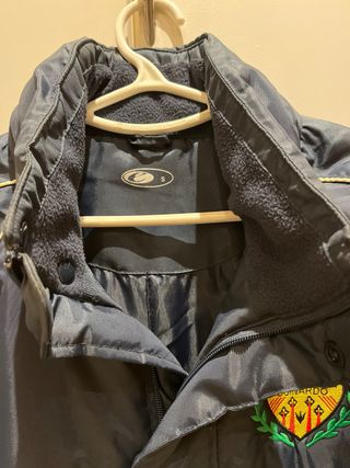 Anorak deportivo hombre azul