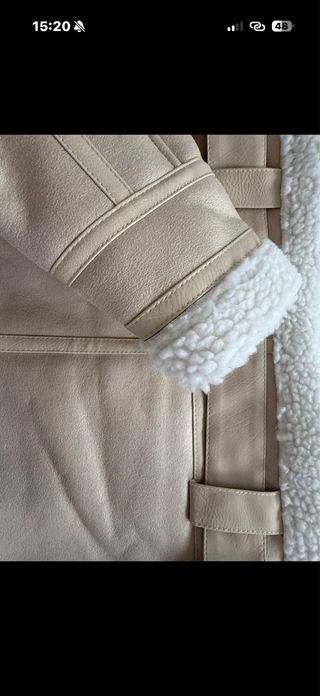 Chaqueta beige con borreguito