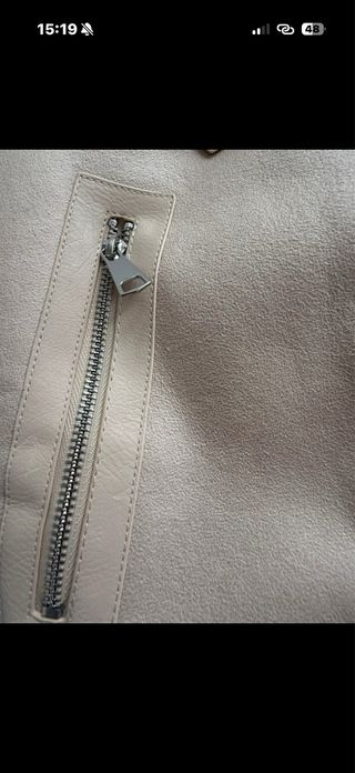 Chaqueta beige con borreguito