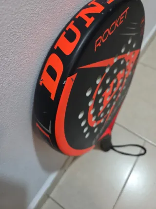 Pala Padel Dunlop Rocket Negra Roja