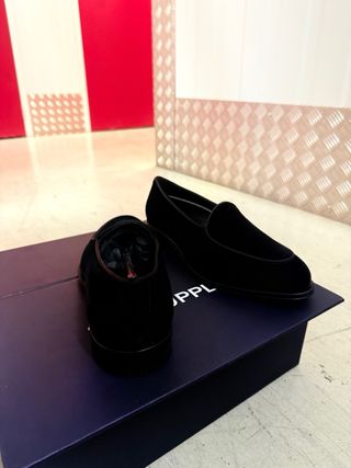 Scarpe eleganti Suitsupply in velluto nero