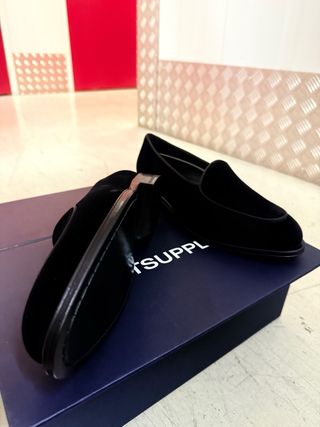 Scarpe eleganti Suitsupply in velluto nero