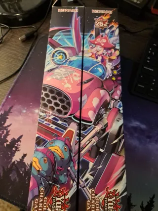 Tapete Yu-Gi-Oh! 25th Anniversary Konami