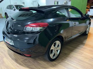 Renault Megane coupe 1.6 16v 110cv Etiqueta "C"