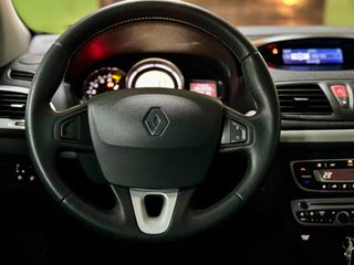 Renault Megane coupe 1.6 16v 110cv Etiqueta "C"