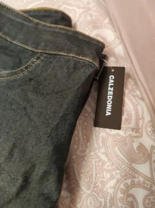 Jeans Calzedonia grigi strappati