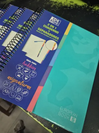 7 Cuadernos Oxford 2 en 1 con separadores A5