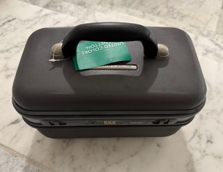 Beauty case rigido United Colors of Benetton