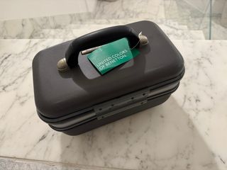Beauty case rigido United Colors of Benetton