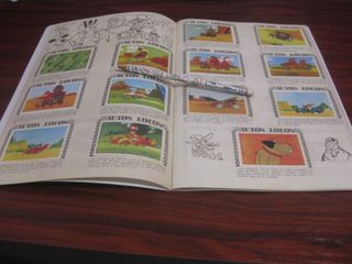 AUTOS LOCOS ALBUM DE CROMOS IMPRESOS NUEVO HANNA B