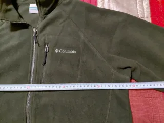 Gorro Polar Columbia Montaña Verde. Talla L