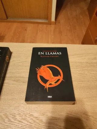 Los Juegos del Hambre (Spanish Edition)