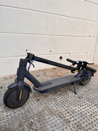Patinete Eléctrico Xiaomi Mi Scooter 3