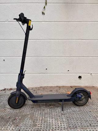 Patinete Eléctrico Xiaomi Mi Scooter 3