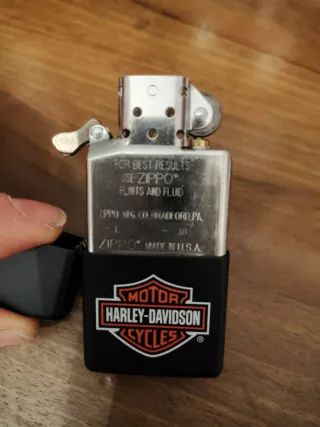 Zippo Harley-Davidson nero