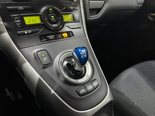 Toyota Auris Híbrido Automático