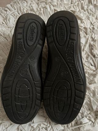 Zapatos de piel marrones