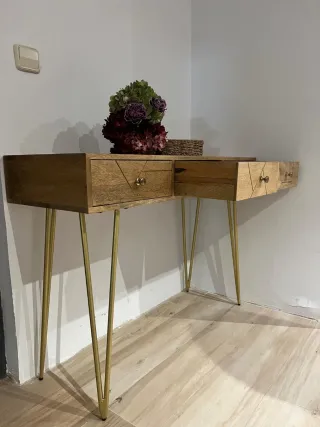 Consola / escritorio de madera con patas metálicas
